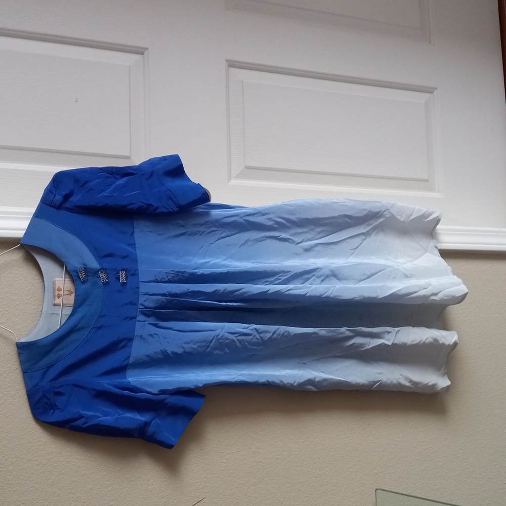 VANITAS of California Tunic Blue Dress Size with accessorized buttons